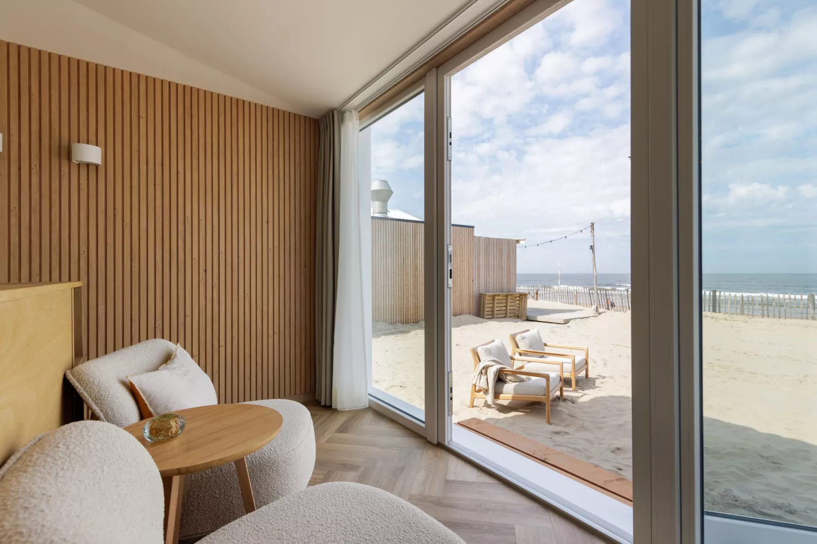 Beach Houses Zandvoort 1-Living room