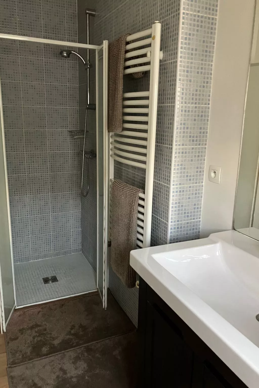 Ferienzimmer "Toulousaine arborée" (Toulouse mit Bäumen) - Drinnen