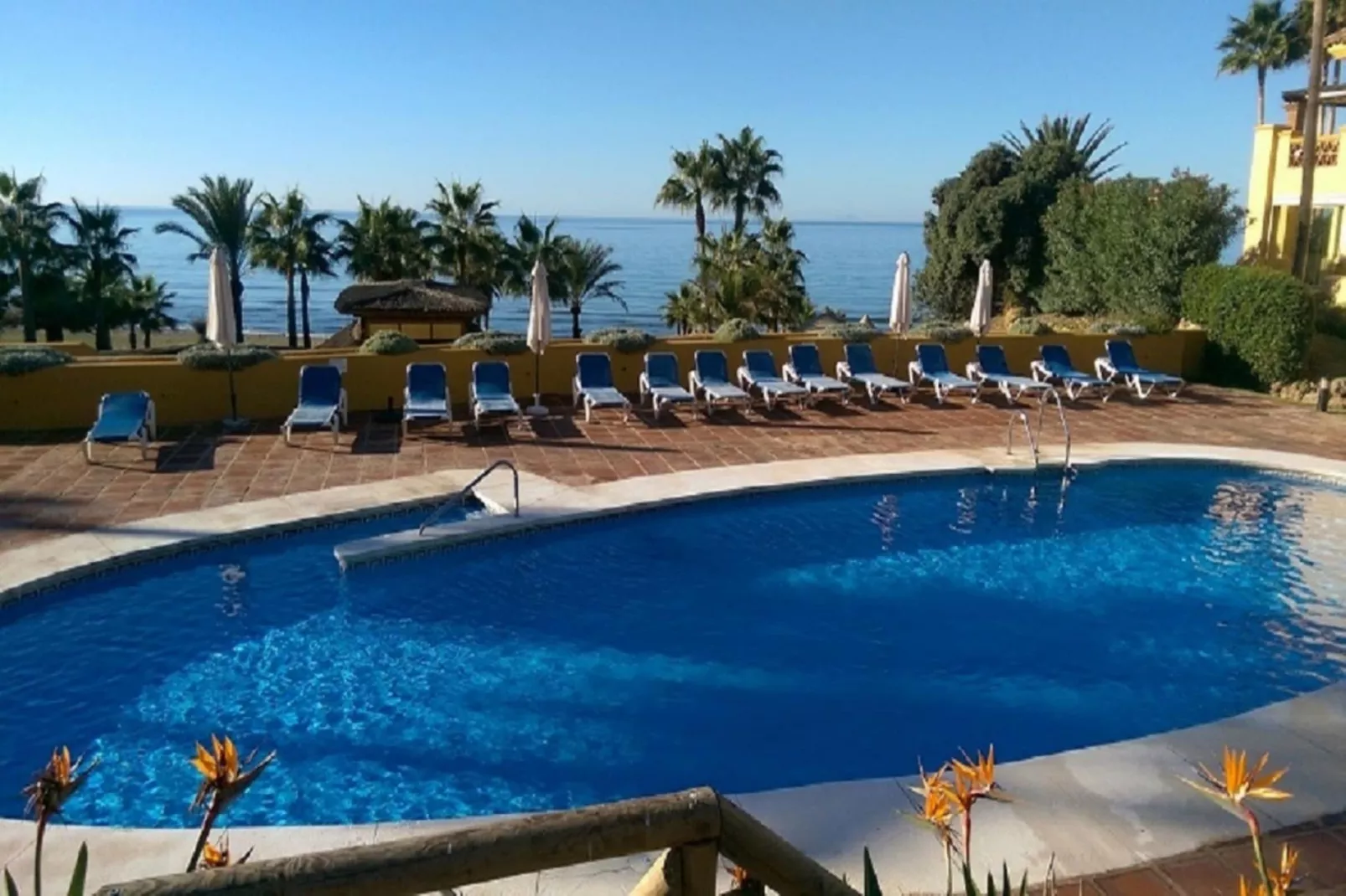 Superb Front Line Location, Sea View- Heated Pool - Schwimmbad