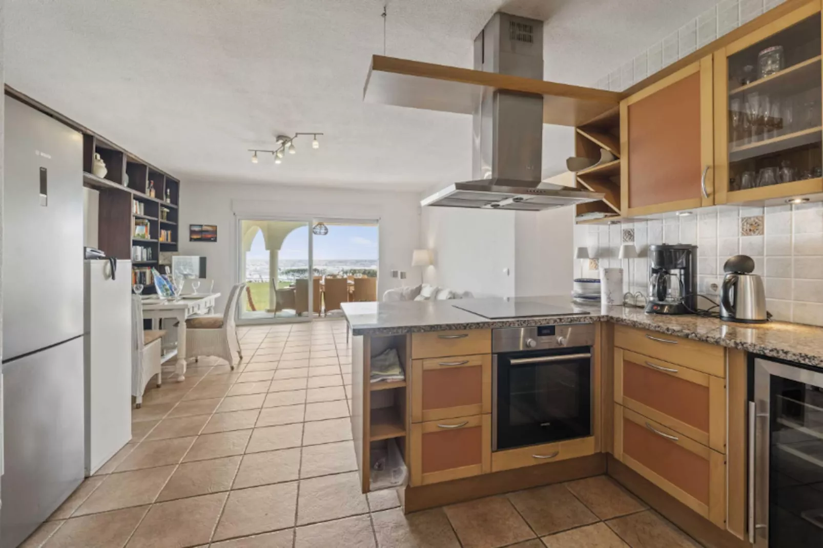 1100 - BEACH FRONT VILLA - Küche