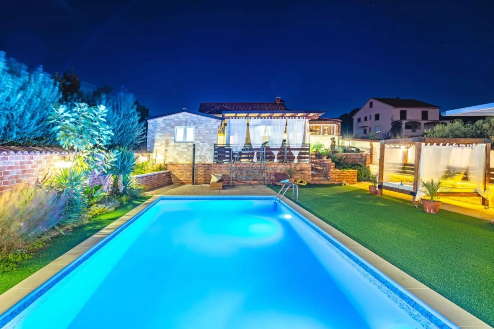 Villa Nicoletta - Schwimmbad