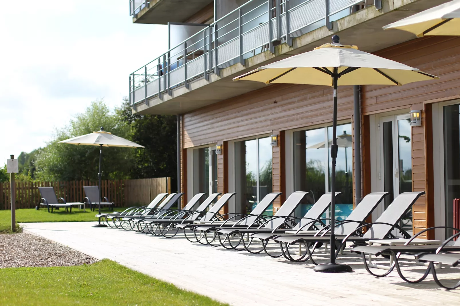 Le Domaine du Mont 3 - Außenbereich Sommer