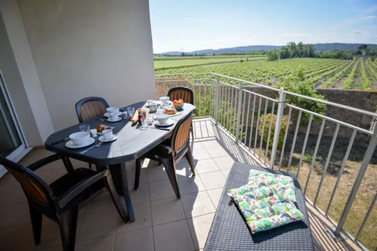 Résidence du Château de Jouarres - Azille // Apt 3 P 6 pers - Terrasse/Balkon