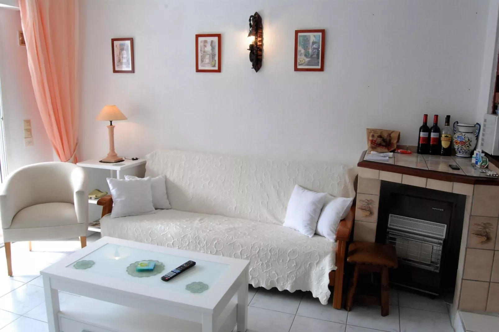 Corona 204 Apartment by Casasol - Living room