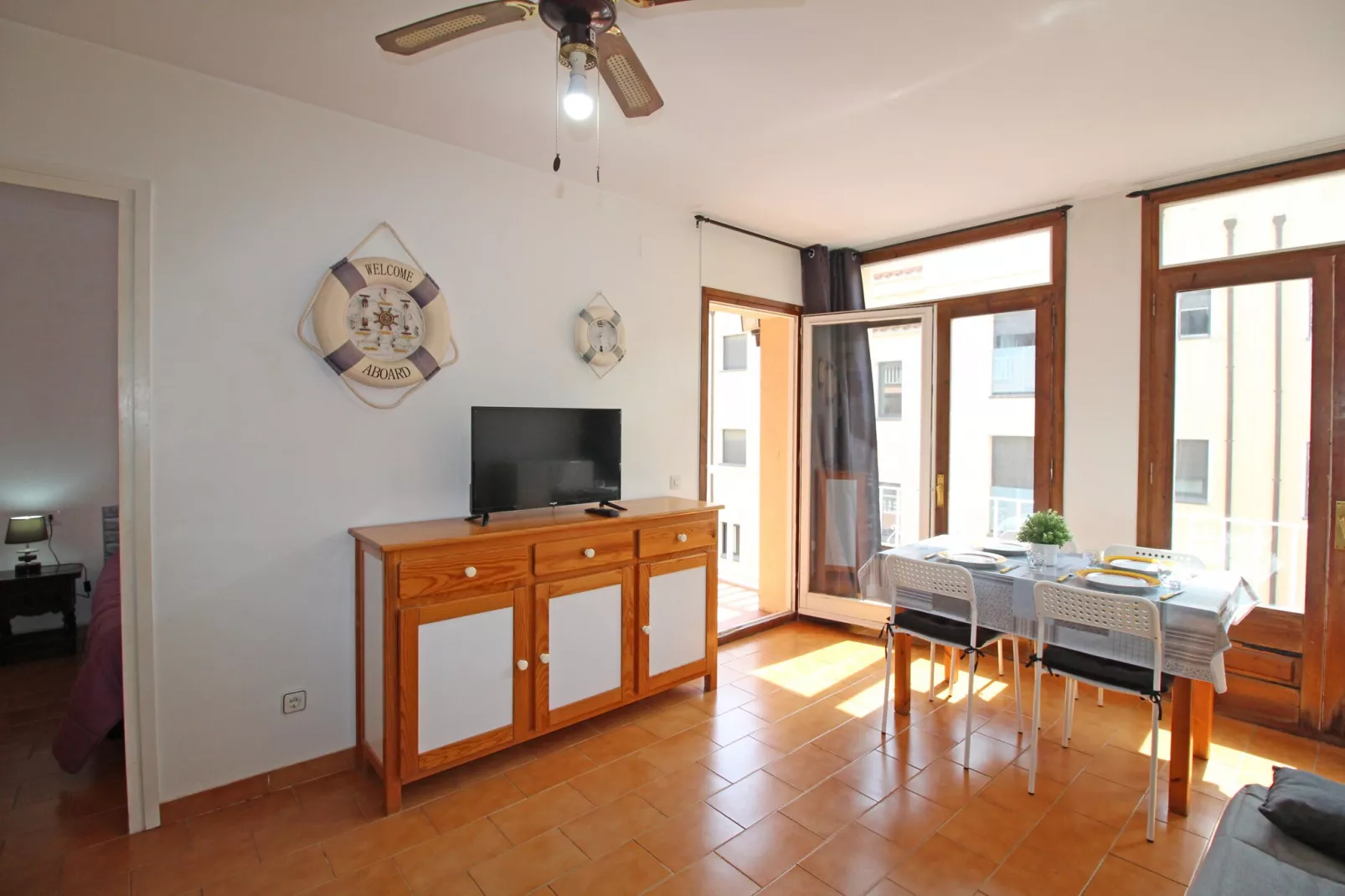 0055-GR RESERVA 26 1º 73 - Dining room