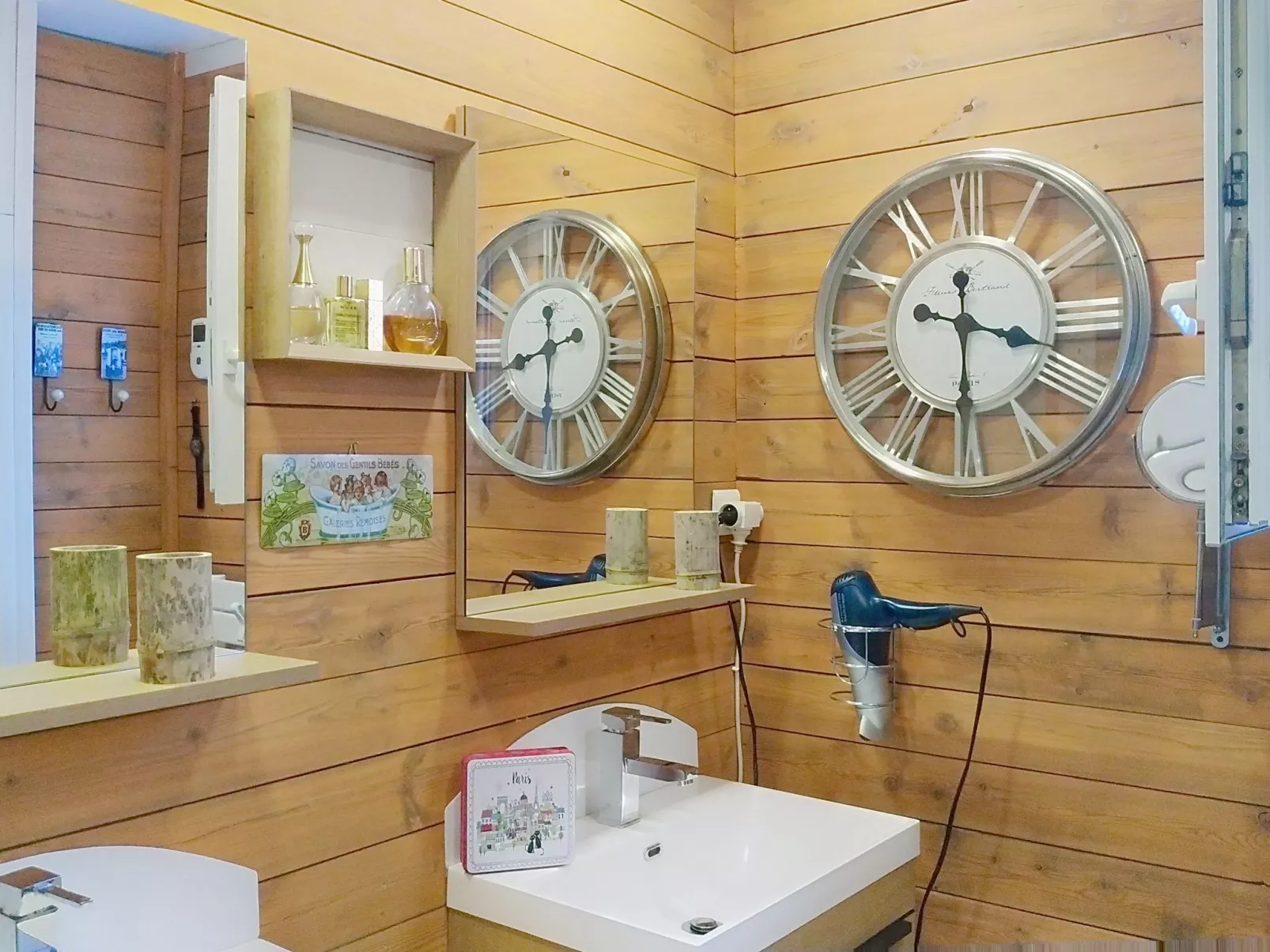 Le Paradis des Fleurs - Dedans