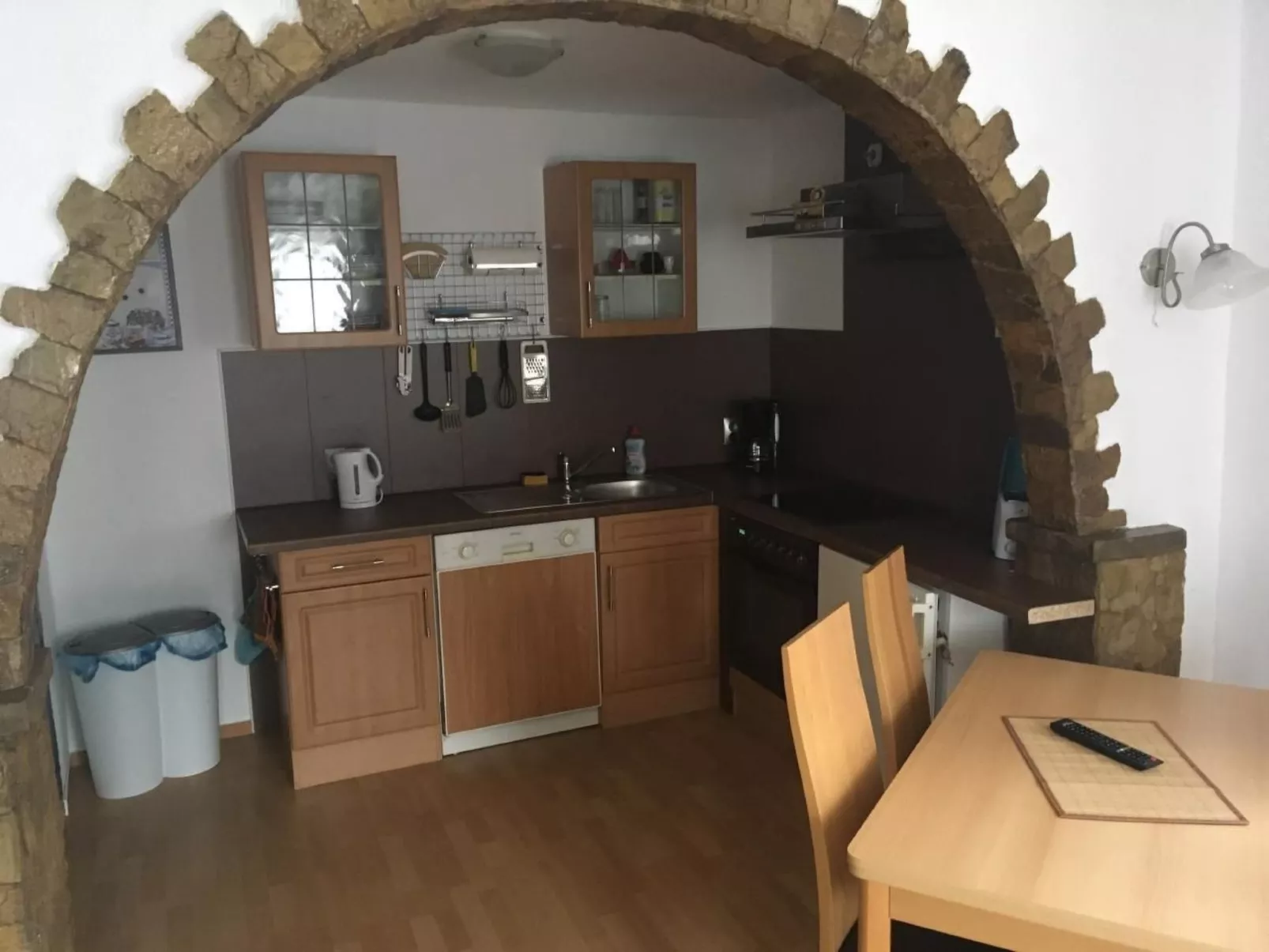 Charmantes Appartement mit Grill und Garten - Dedans