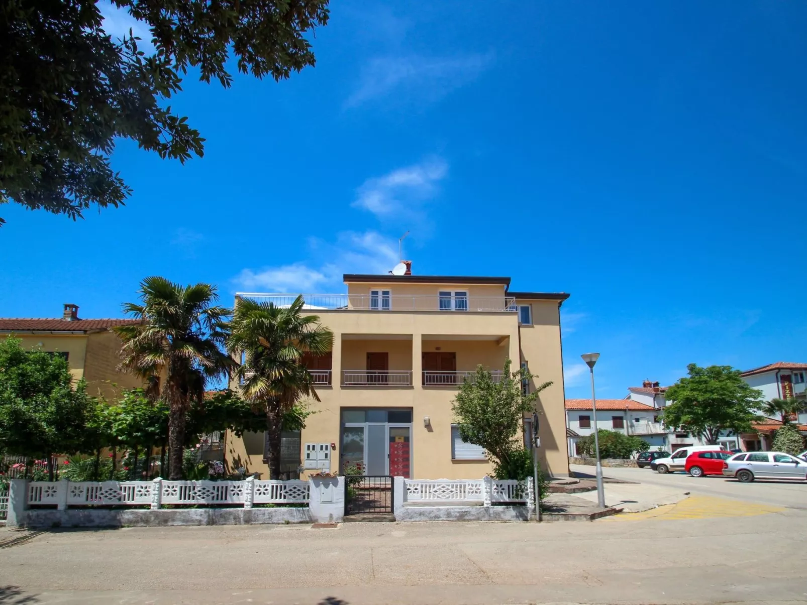 Wohnung "Vita" mit Blick auf das Wasser - Draußen