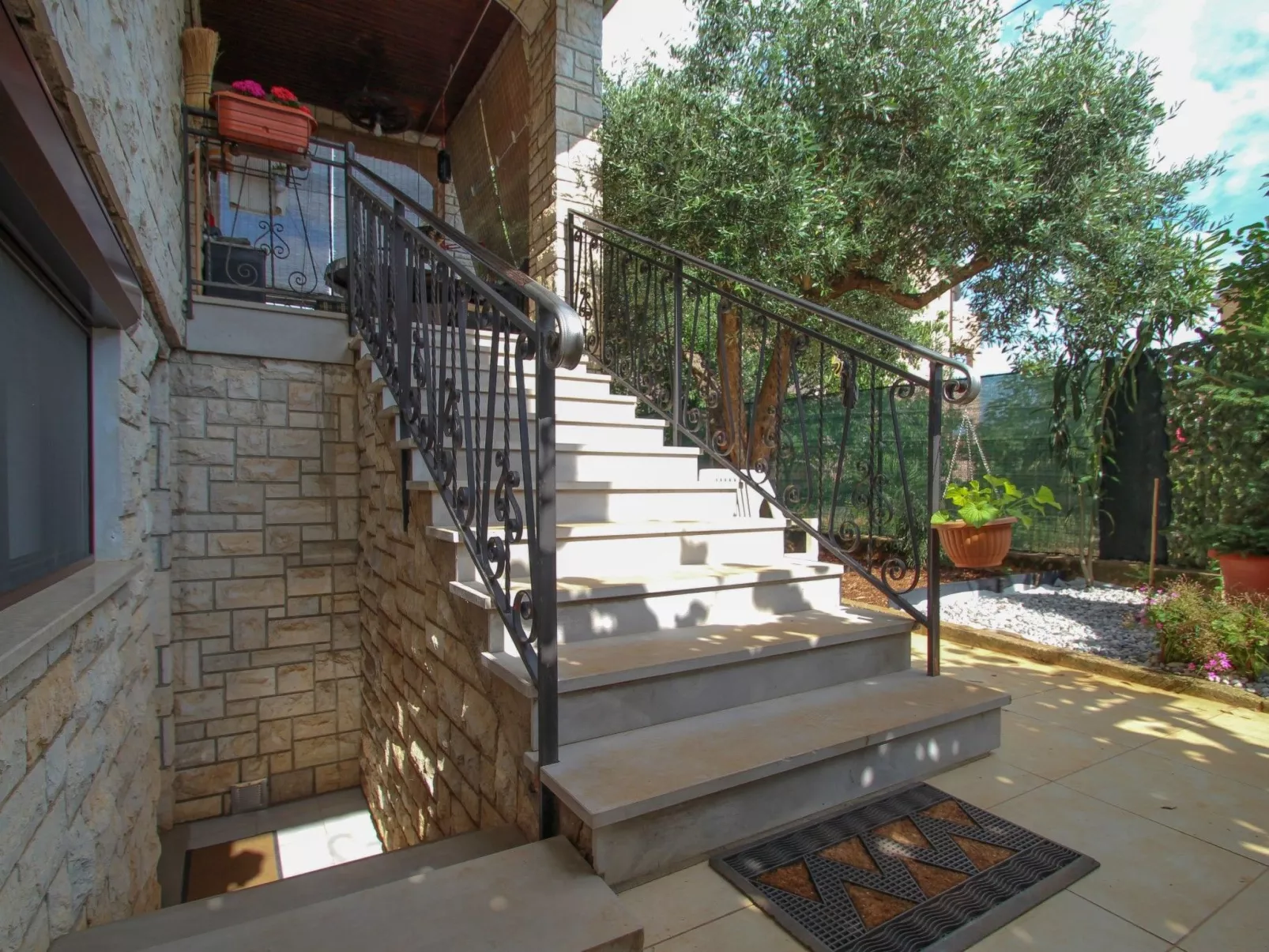 Rafi für 5 Personen - Outside