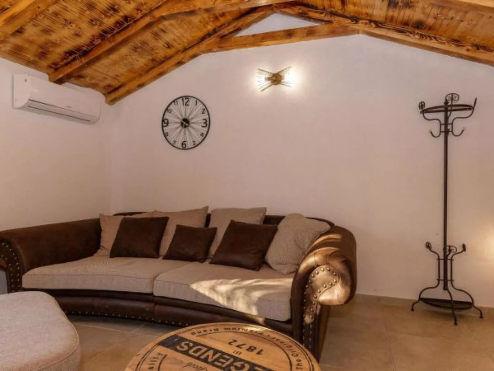 Eco Villa Solus with pool - Image-tags.info