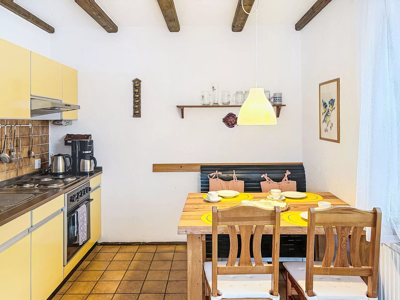 Am Hohen Bogen - Inside