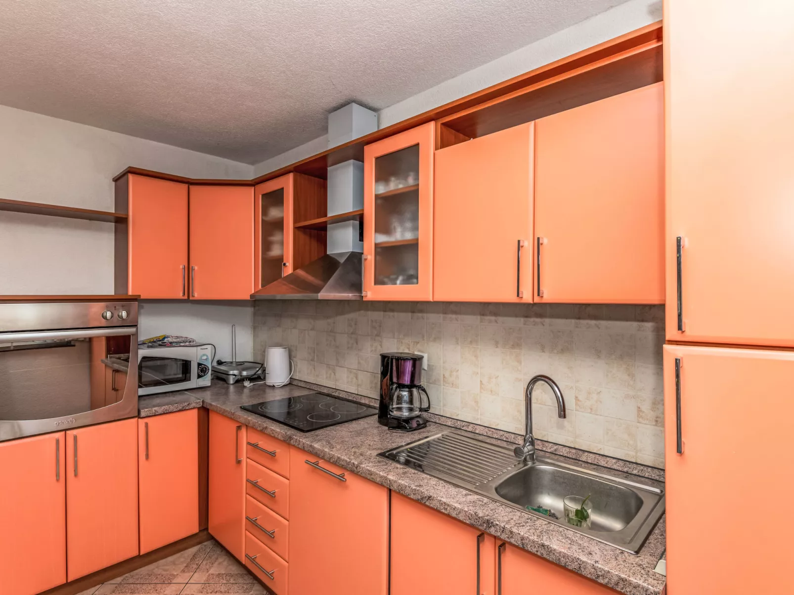 Matanovi dvori - Drinnen