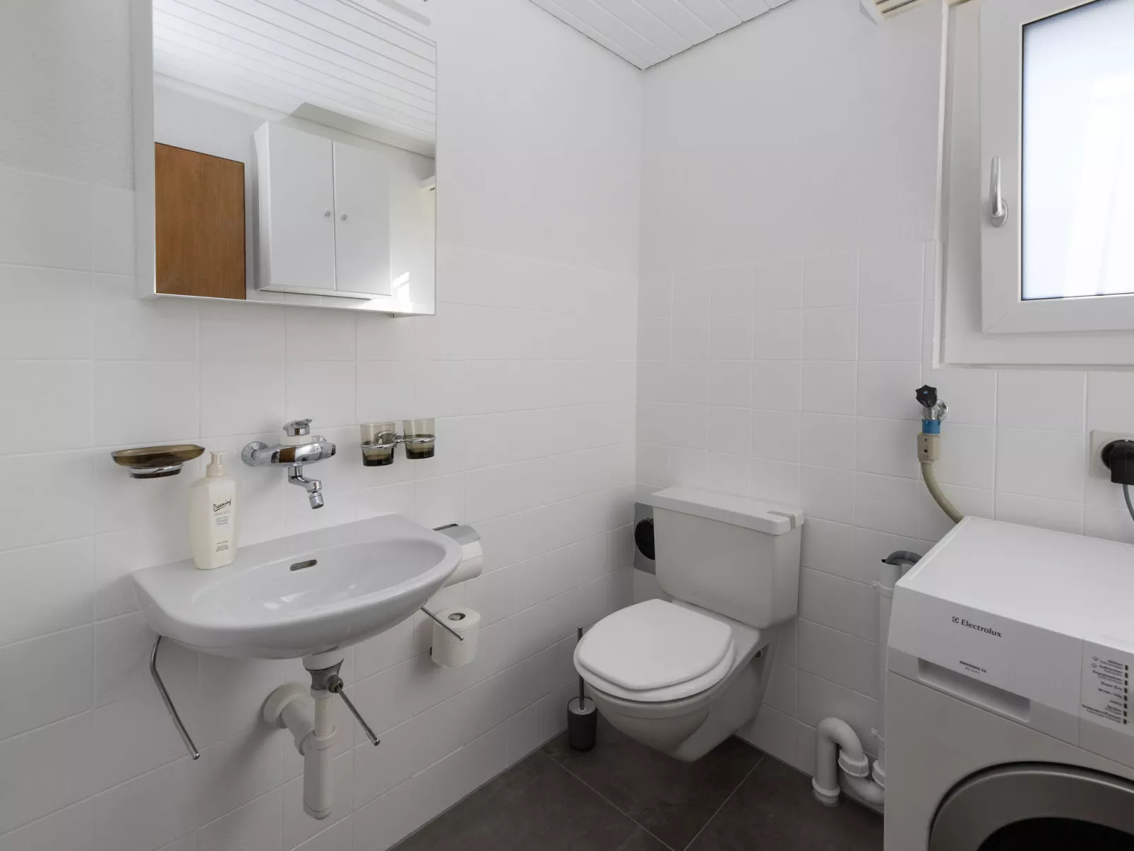 Sous-le-Moulin - Inside