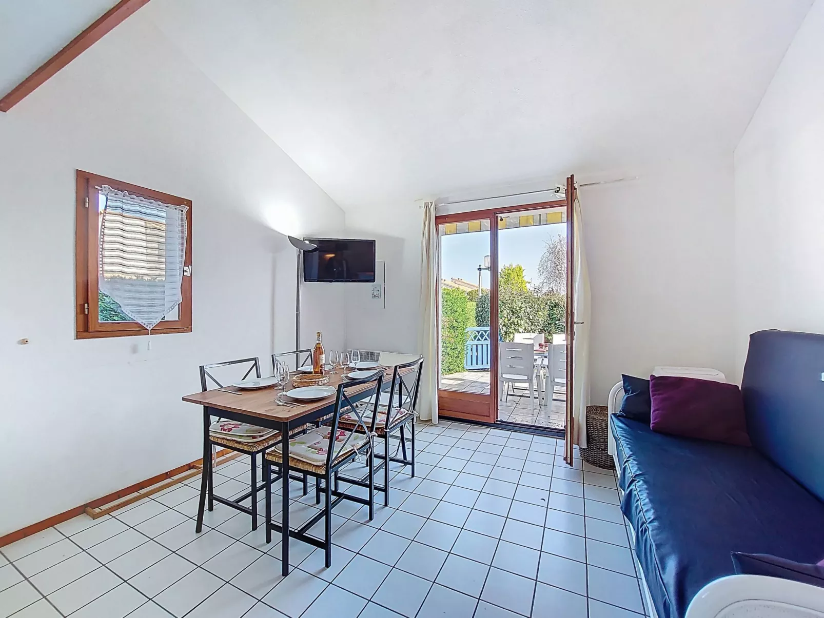 Bois Soleil - Drinnen