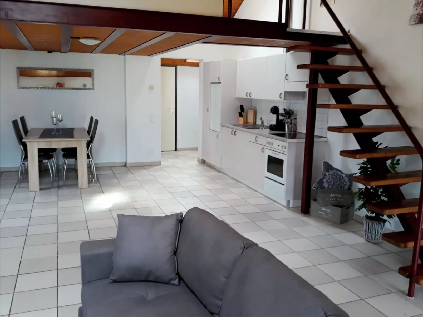 Entspannende Ferien im grünen Gambarogno - Dedans