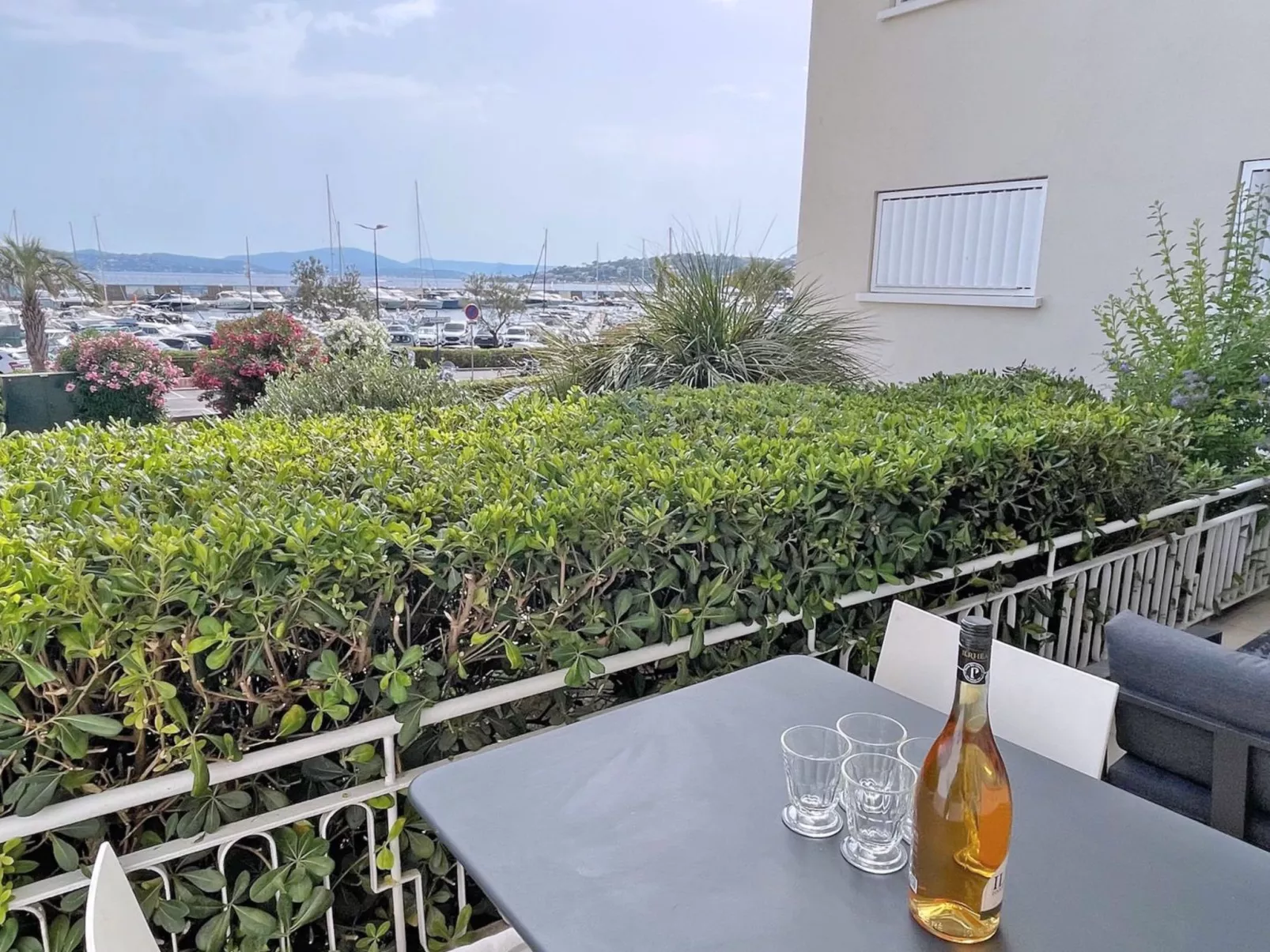 Wohnung Miremer - Meerblick - Klimaanlage - Draußen