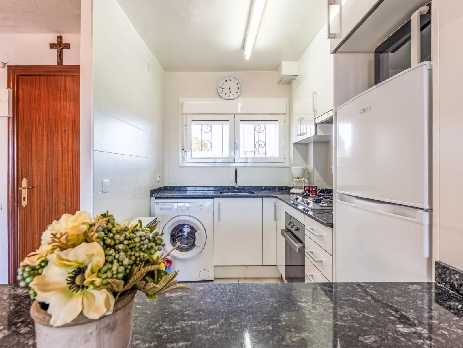 Pompeyo II - Drinnen