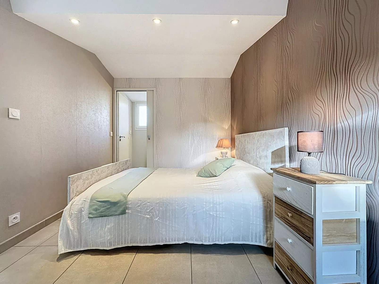 Les Rochers du Roi - Drinnen