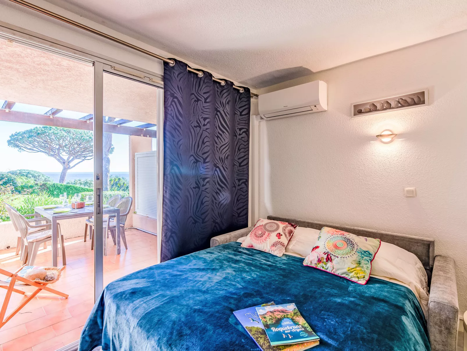 Les Coteaux de la Nartelle - Drinnen