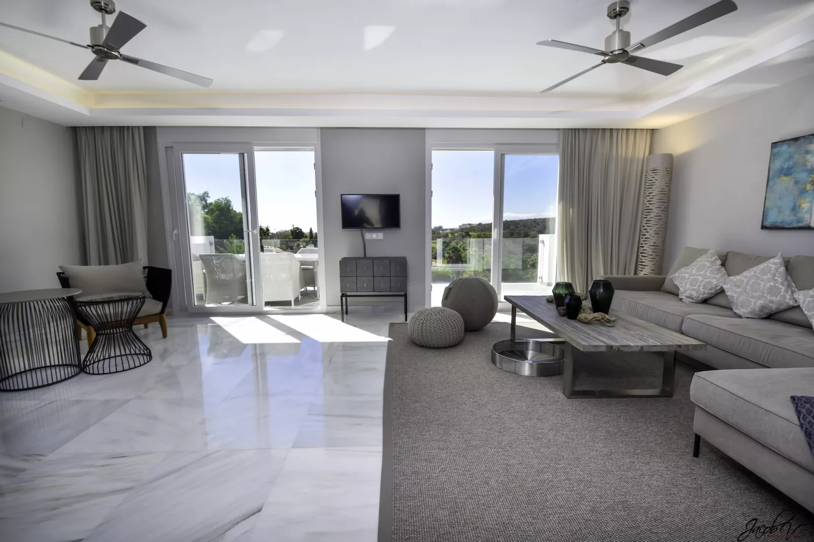 Tranquil Villa with Sea Views & Heated Pool! - Living room