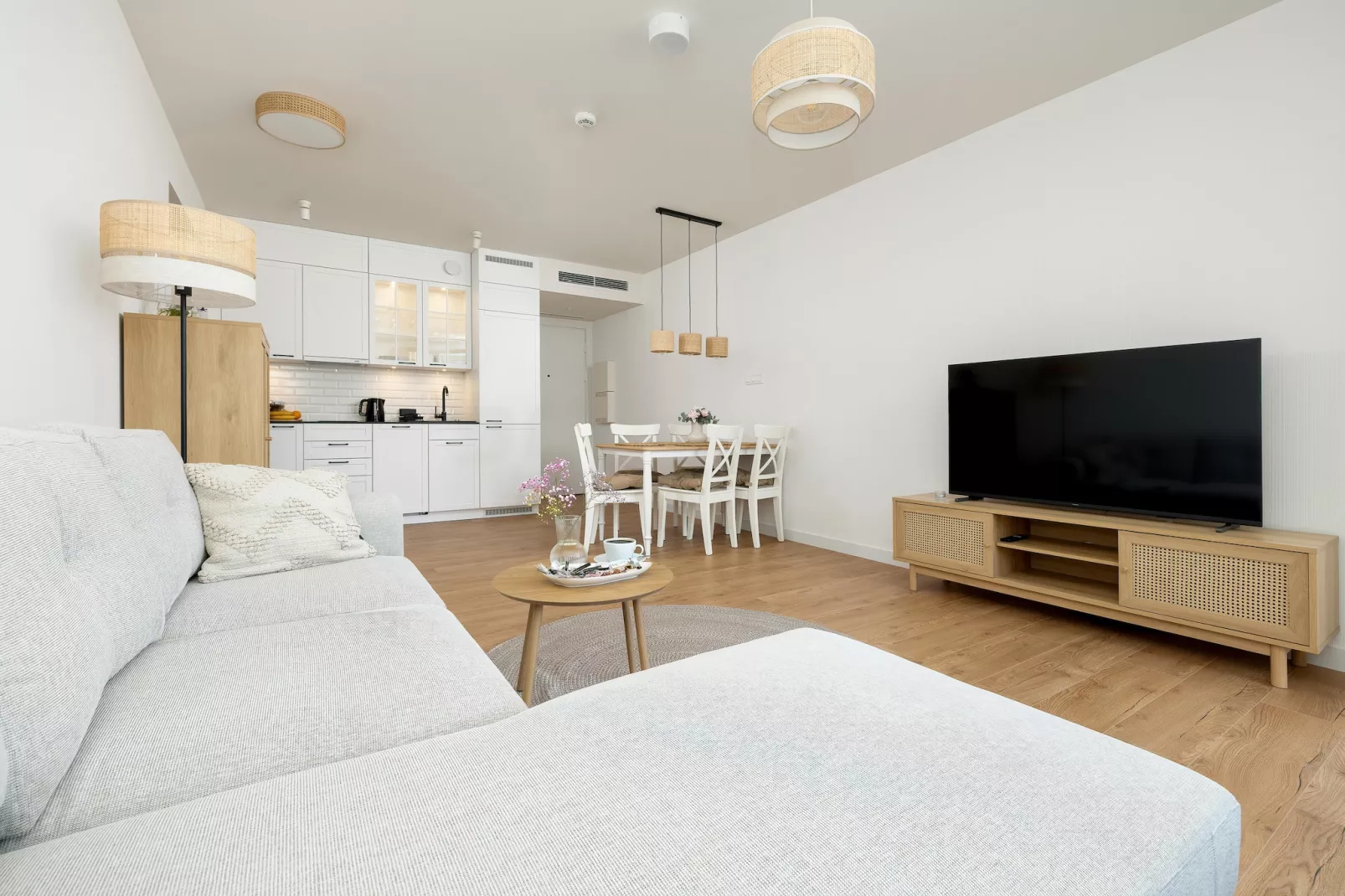 Apartament PINEA Grunwaldzka 82A-713 - Wohnzimmer