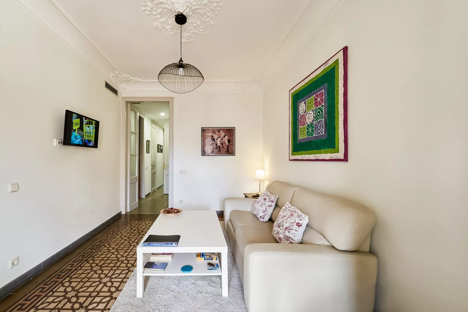 Rambla Paris Apartment - Living room