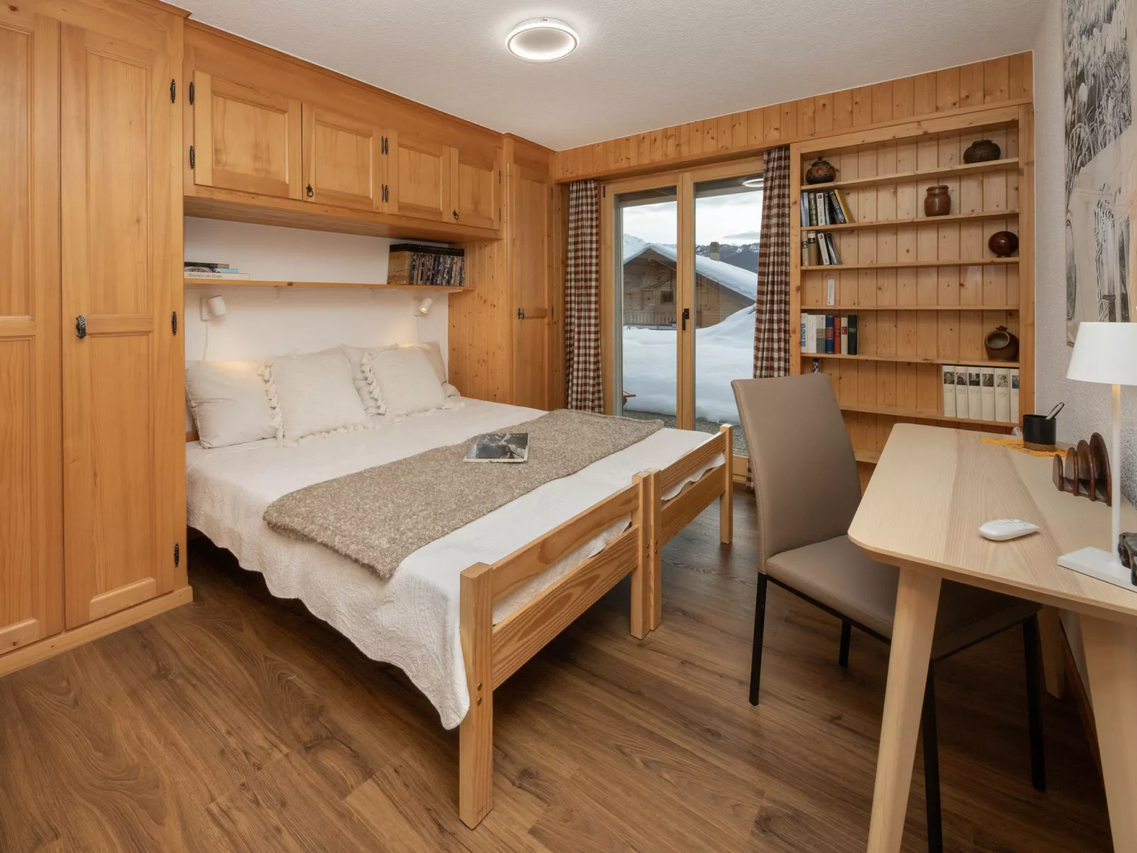 Baroudeur B04 - Dedans