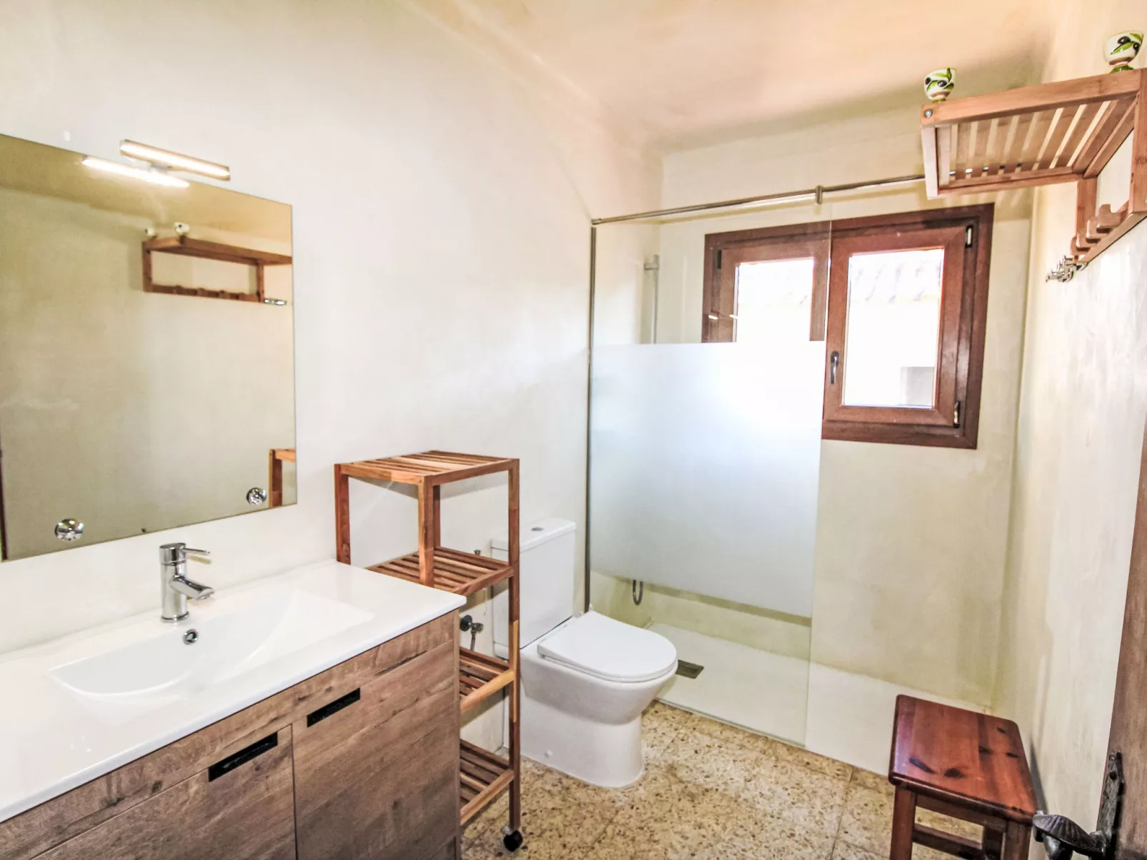 Torre Mitjorn - Drinnen