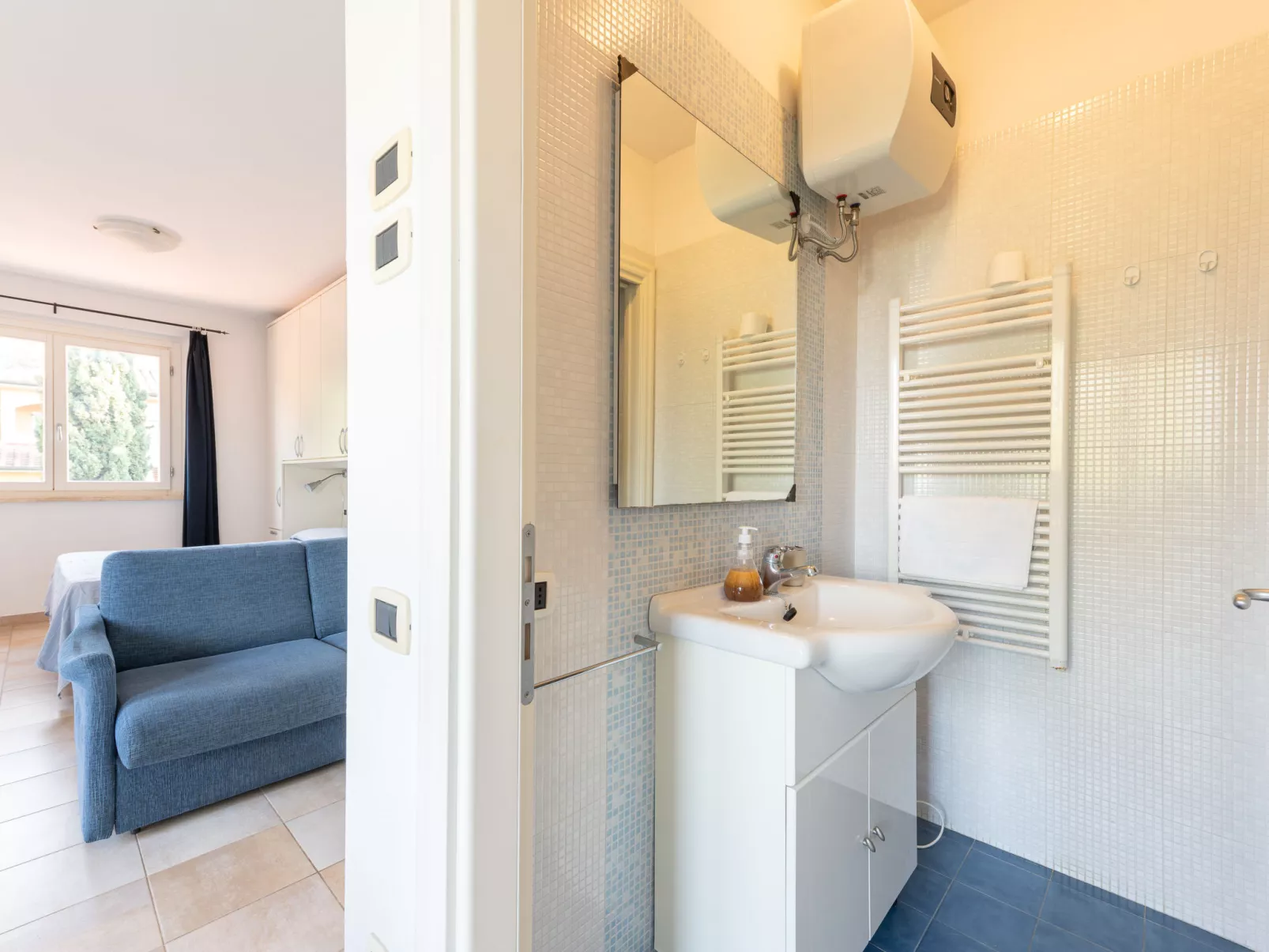 Aba Village - Drinnen