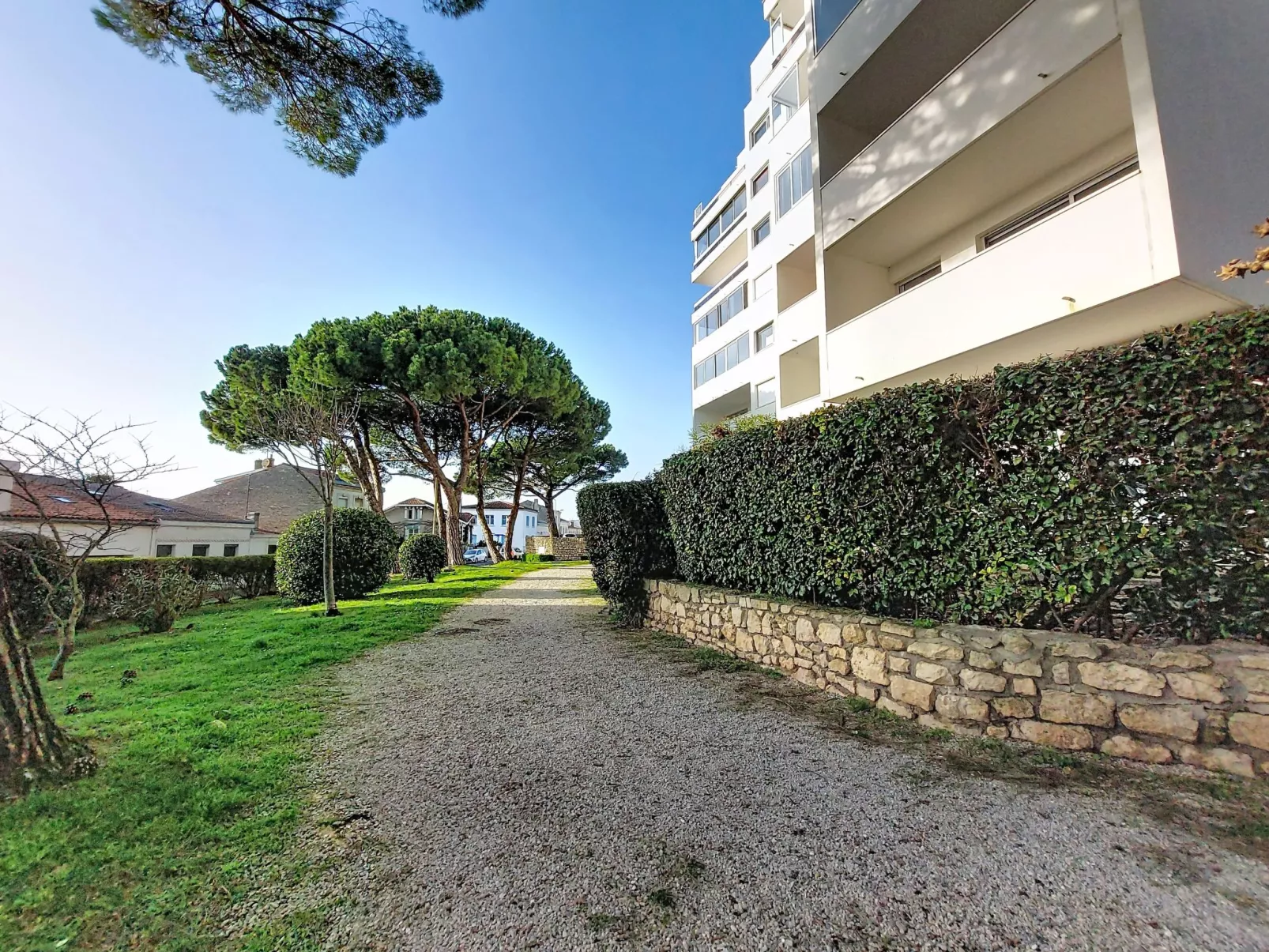 Résidence de Mons - Draußen