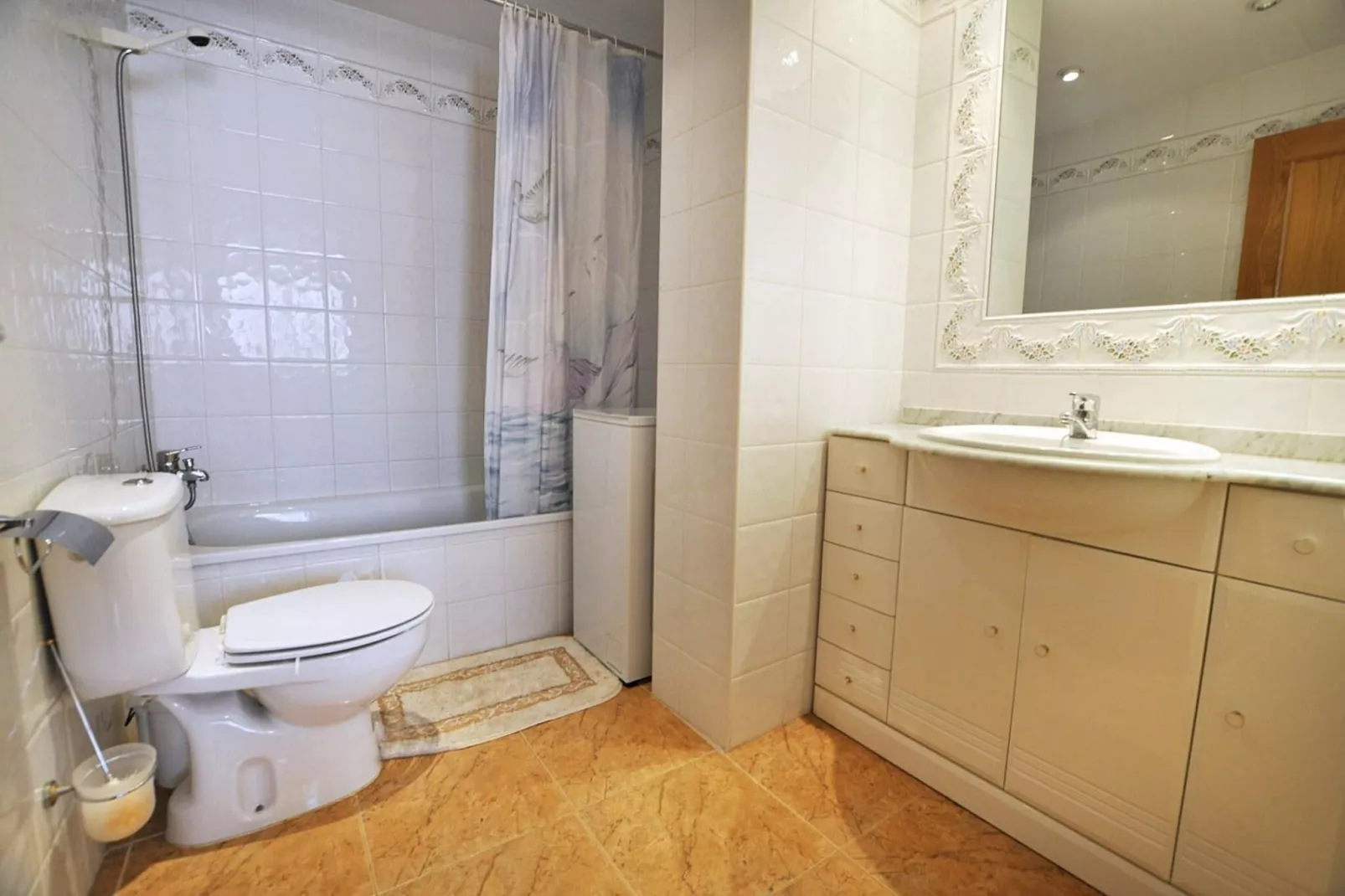 1029 JOC PILOTA 50m Playa - Bathroom