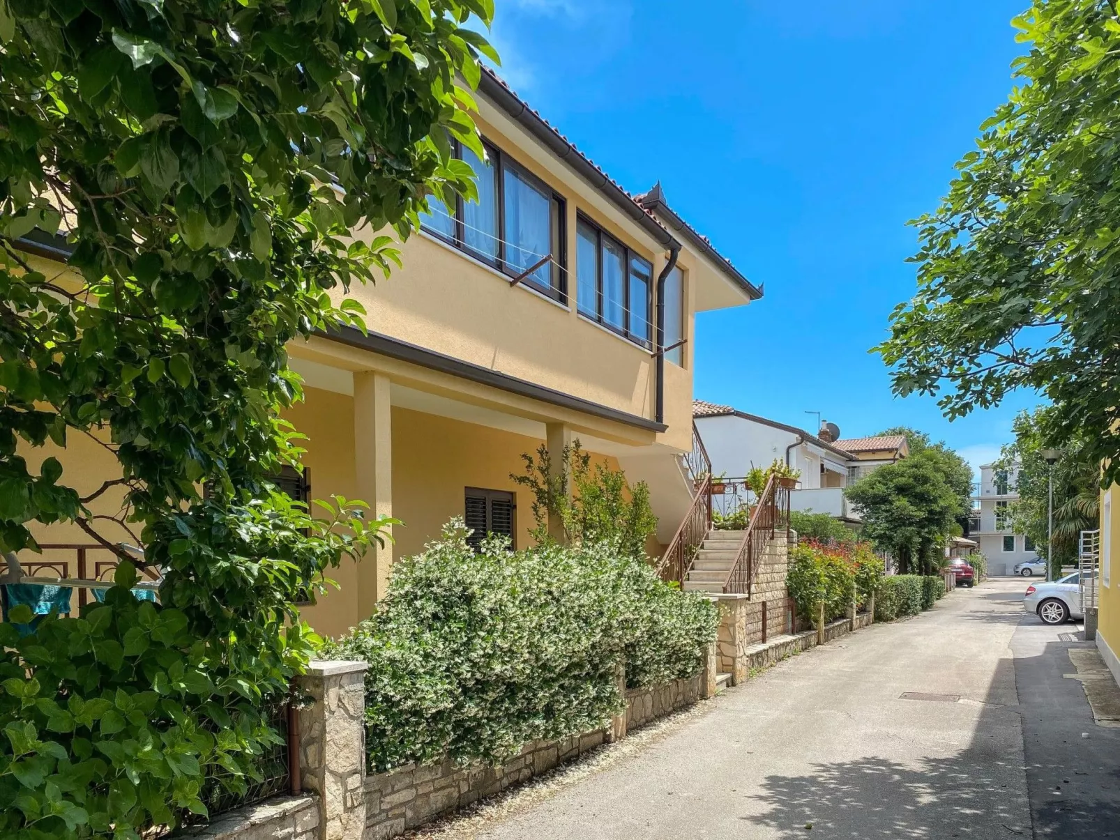 Erdgeschoss-Ferienwohnung Martinis 2 - Draußen