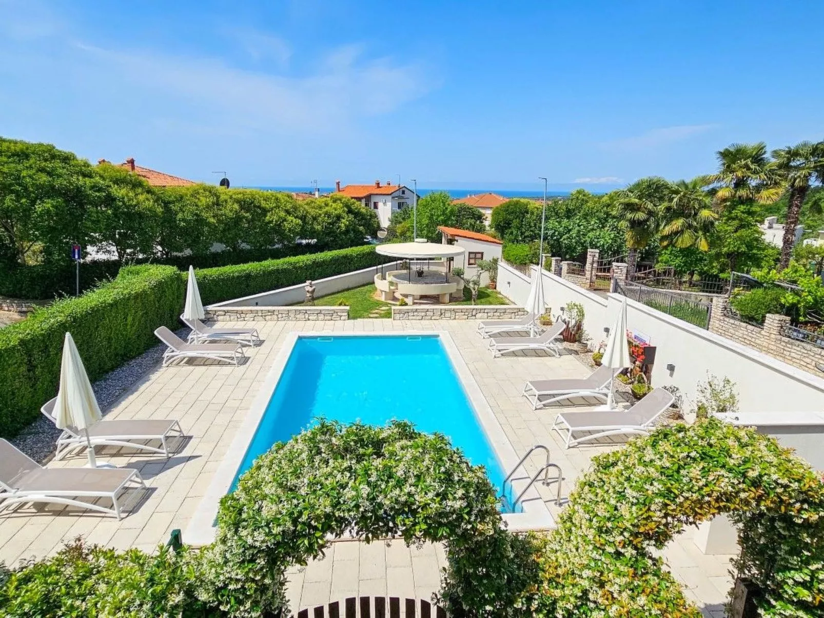 Für 2 Personen ca. 30 m&sup2; in Novigrad, Adriaküste Kroatien (Westküste von I - Dehors