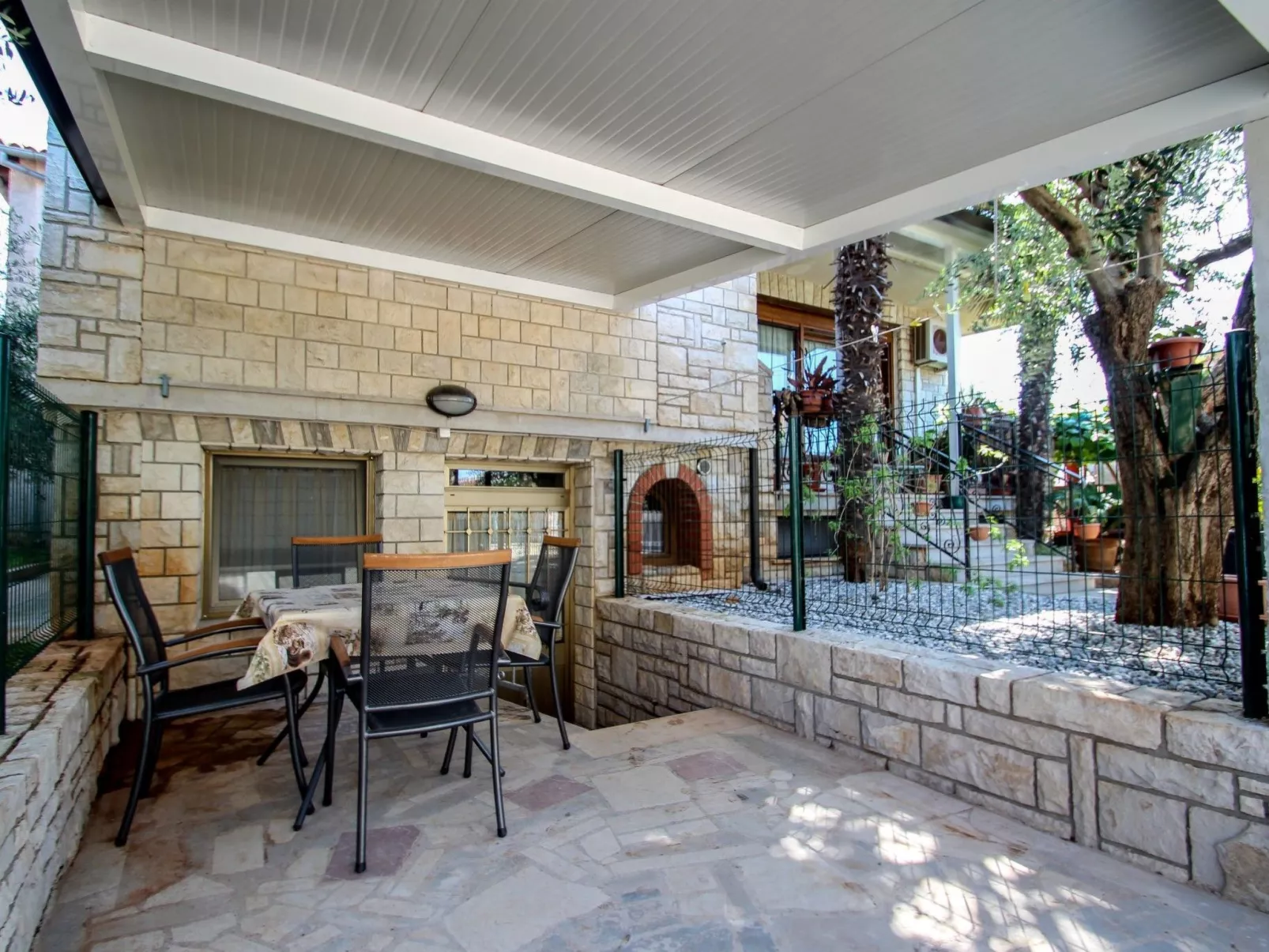 Charmante Ferienwohnung Rafi - Outside