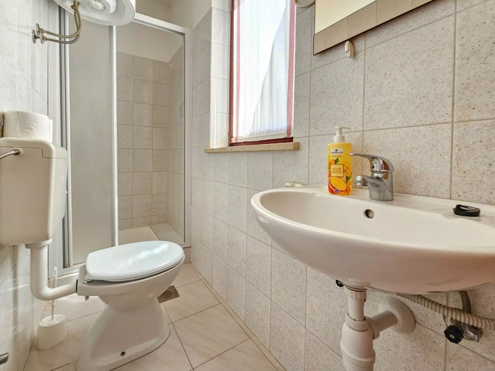 Für 2 Personen ca. 30 m&sup2; in Novigrad, Adriaküste Kroatien (Westküste von I - Inside