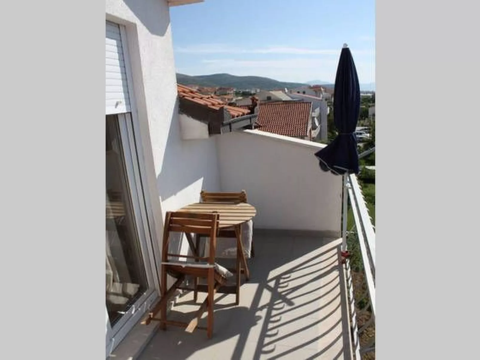 2. Etage Doppelbettzimmer ca.  20m² mit Balkon und Panoramameerblick Villa Mili - Dehors
