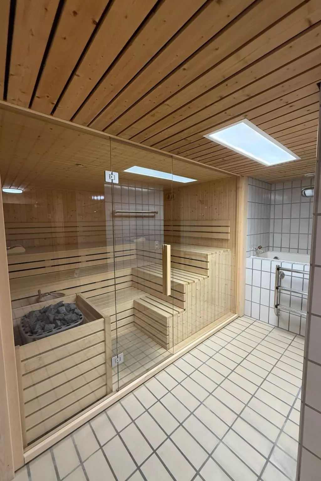 Studio im Zentrum, Schwimmbad und 400m von Skiliften entfernt - Dehors