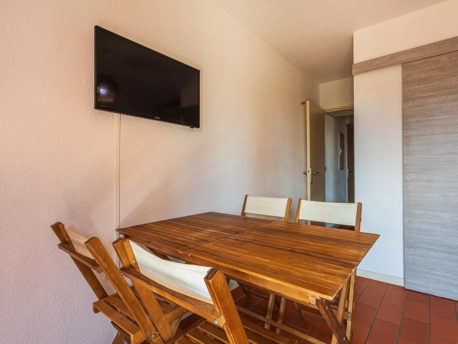 Les Canoubiers I - Drinnen