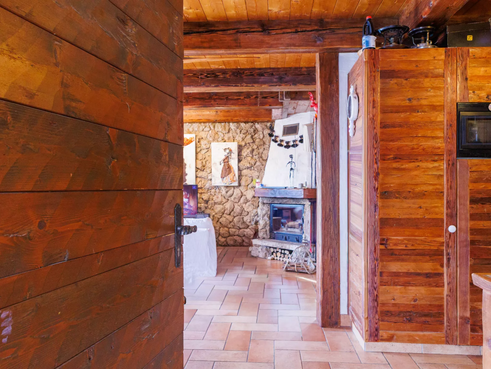 Mayens du Rudet - Drinnen