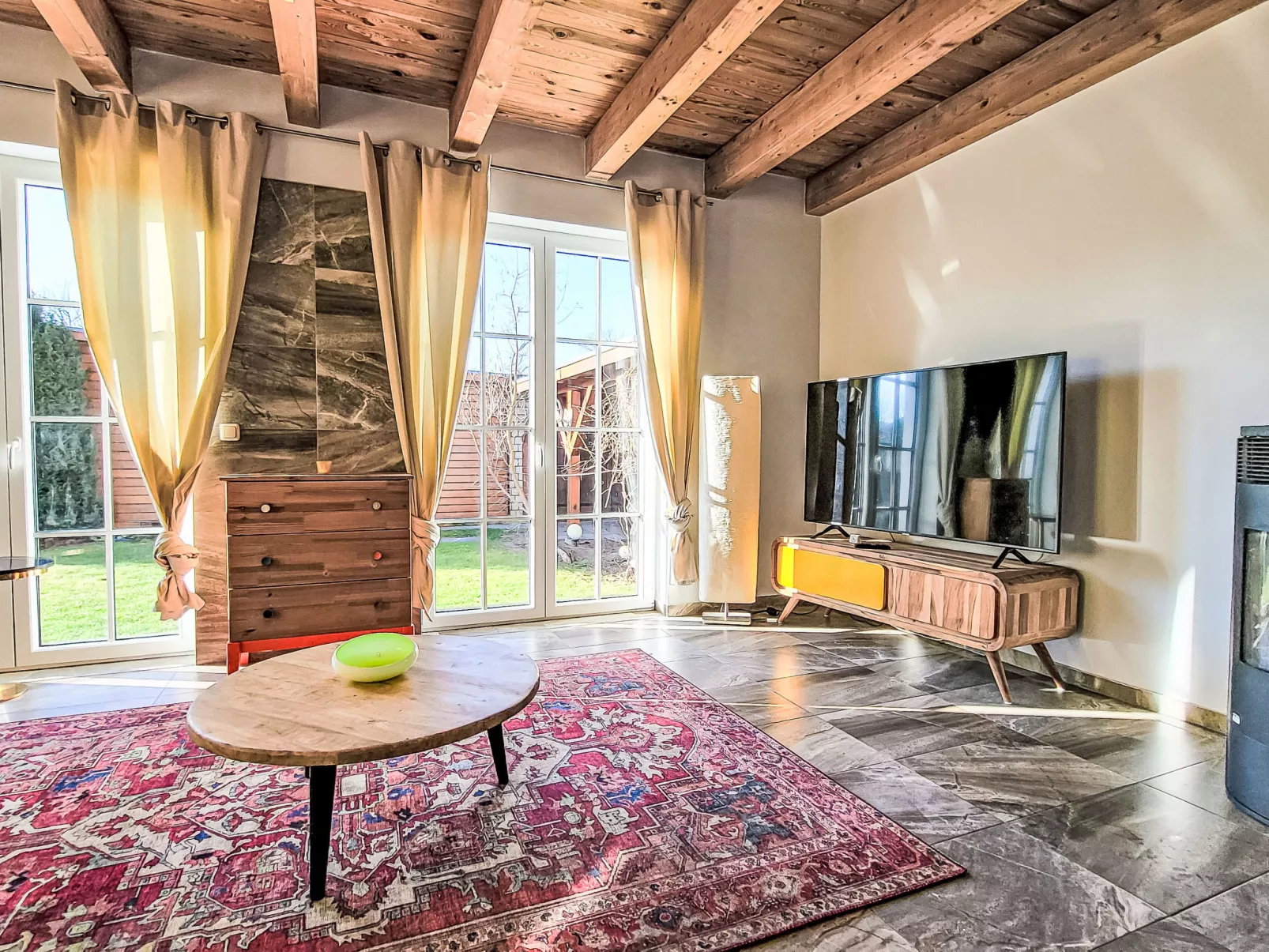 Kallinchen am Motzener See - Drinnen