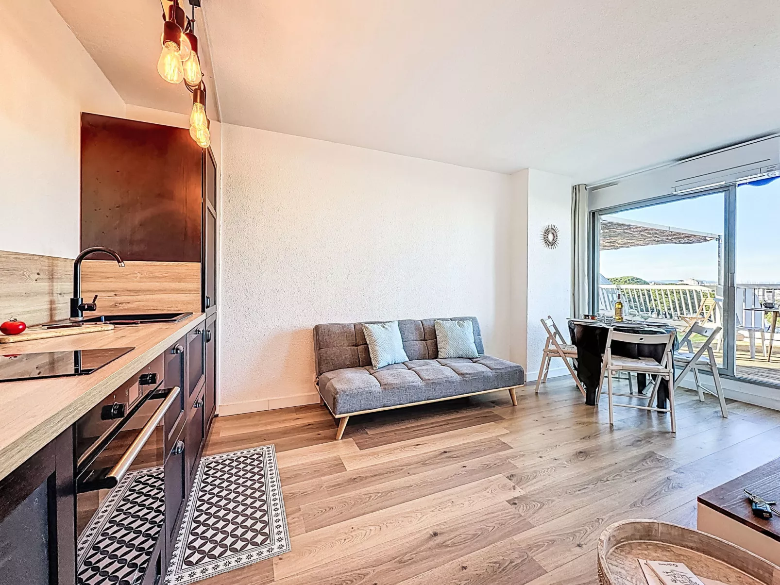 La Croisière - Dedans