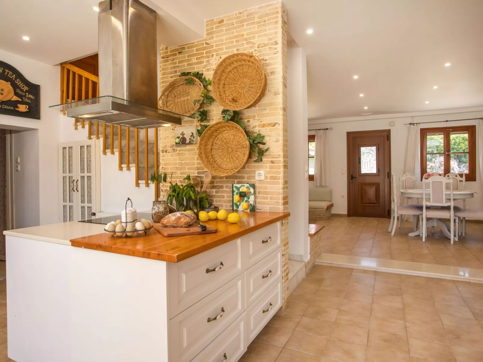 Emarmene - Dein Schicksal - Dehors