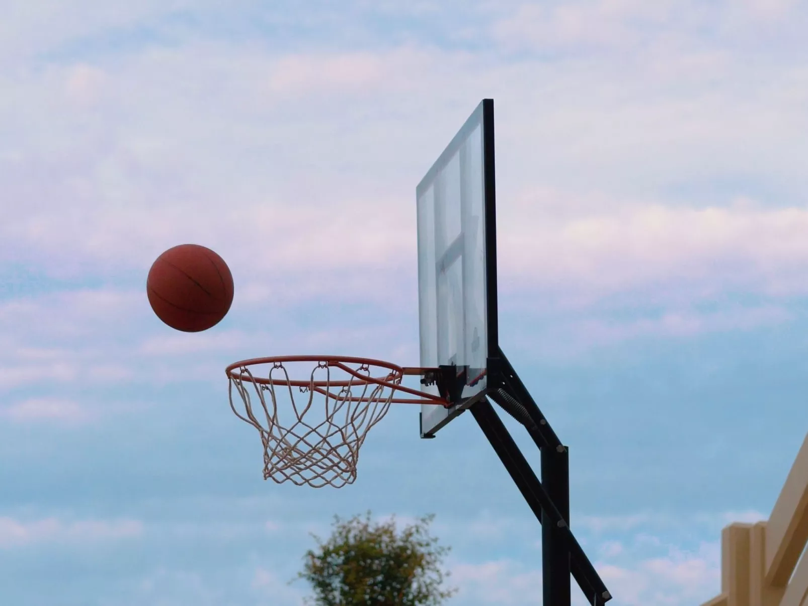 Luxuriöse, geräumige, private Villa mit sechs Schlafzimmern - Outside