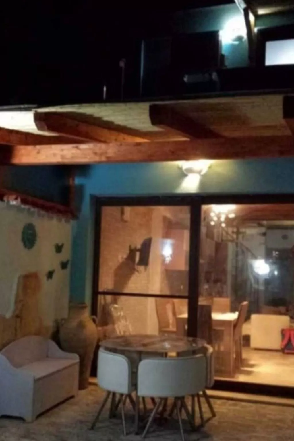 Wunderschönes freistehendes Haus - Draußen