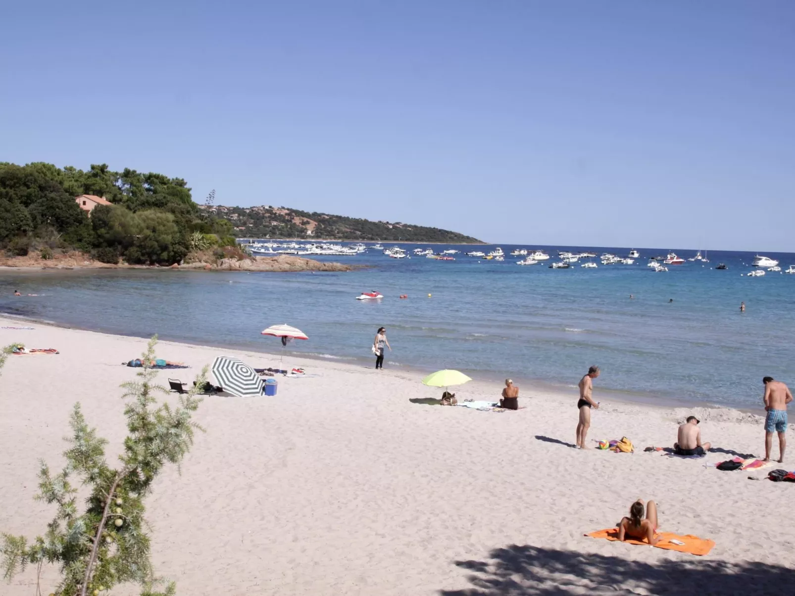 Unterkunft mit AC, Gemeinschaftspool, Nähe zum Meer - Dehors