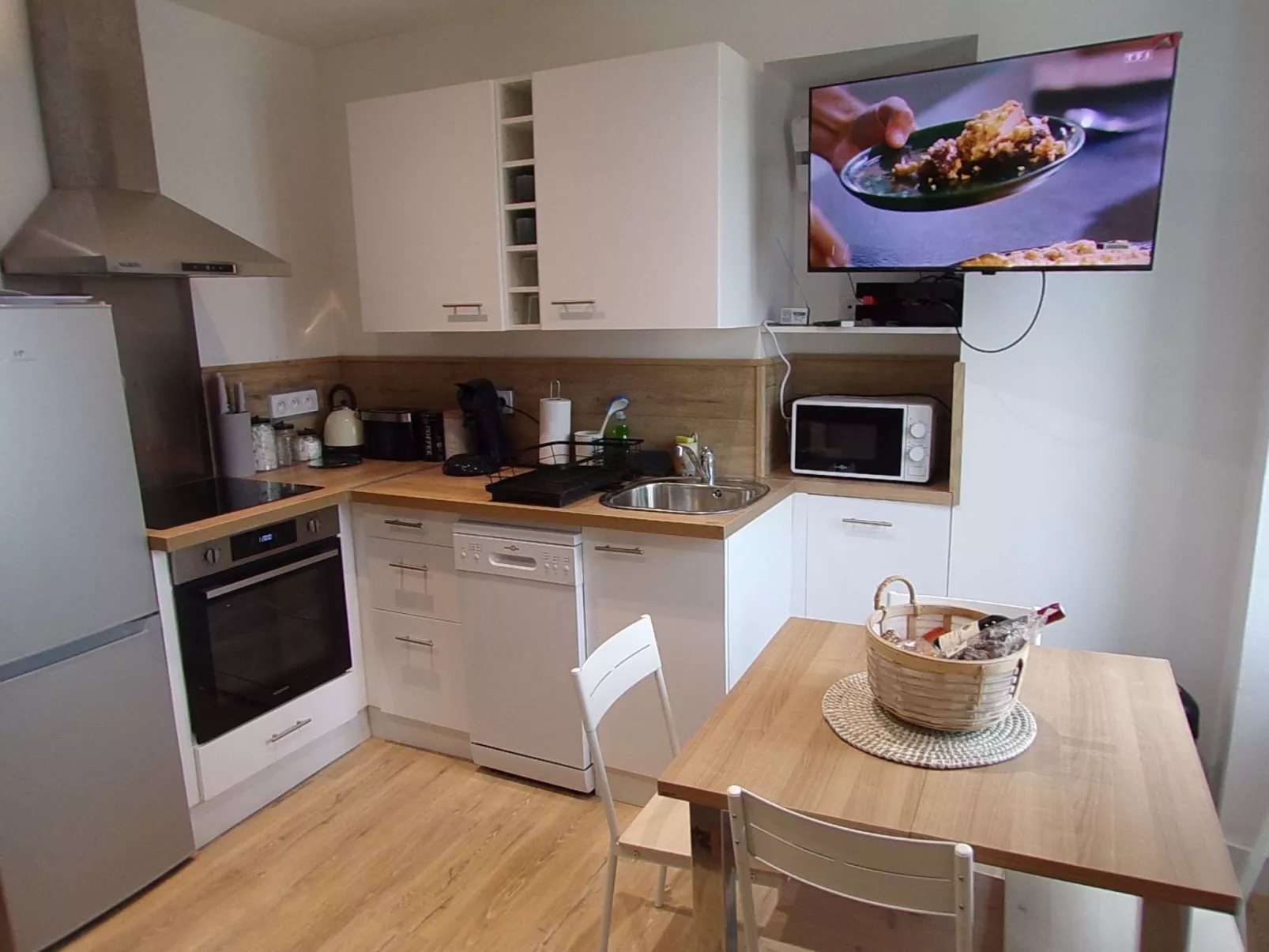 "Saphyr" mit Wi-Fi - Drinnen