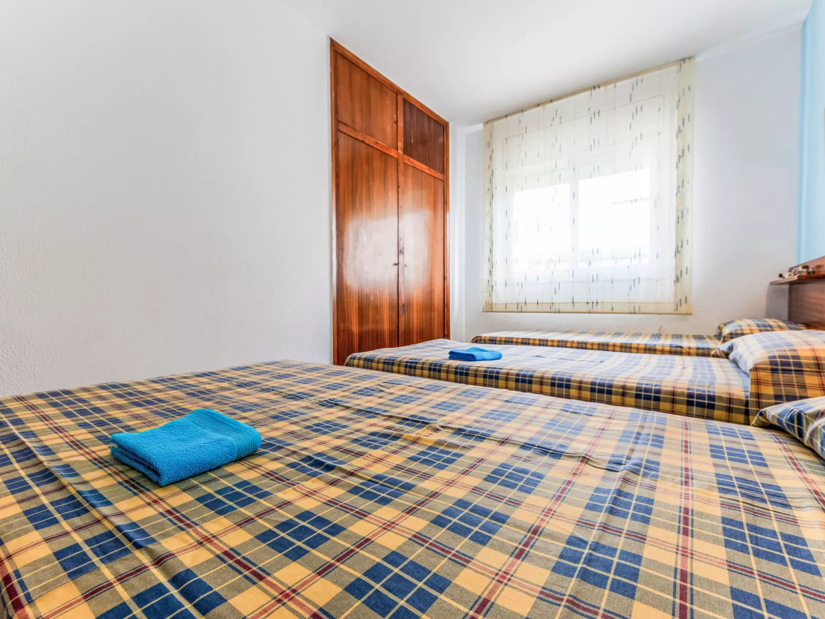 Tomas de Victoria - Dedans