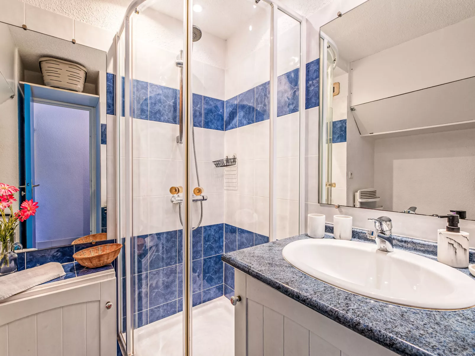 Les Coteaux de la Nartelle - Drinnen