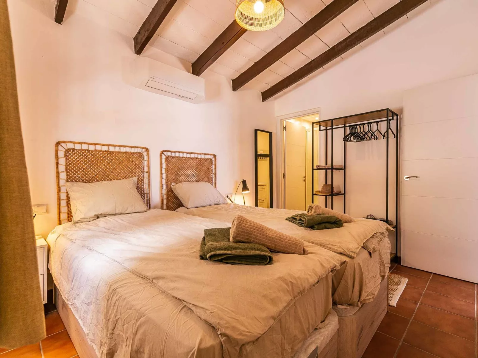 Hacienda Competa - Inside