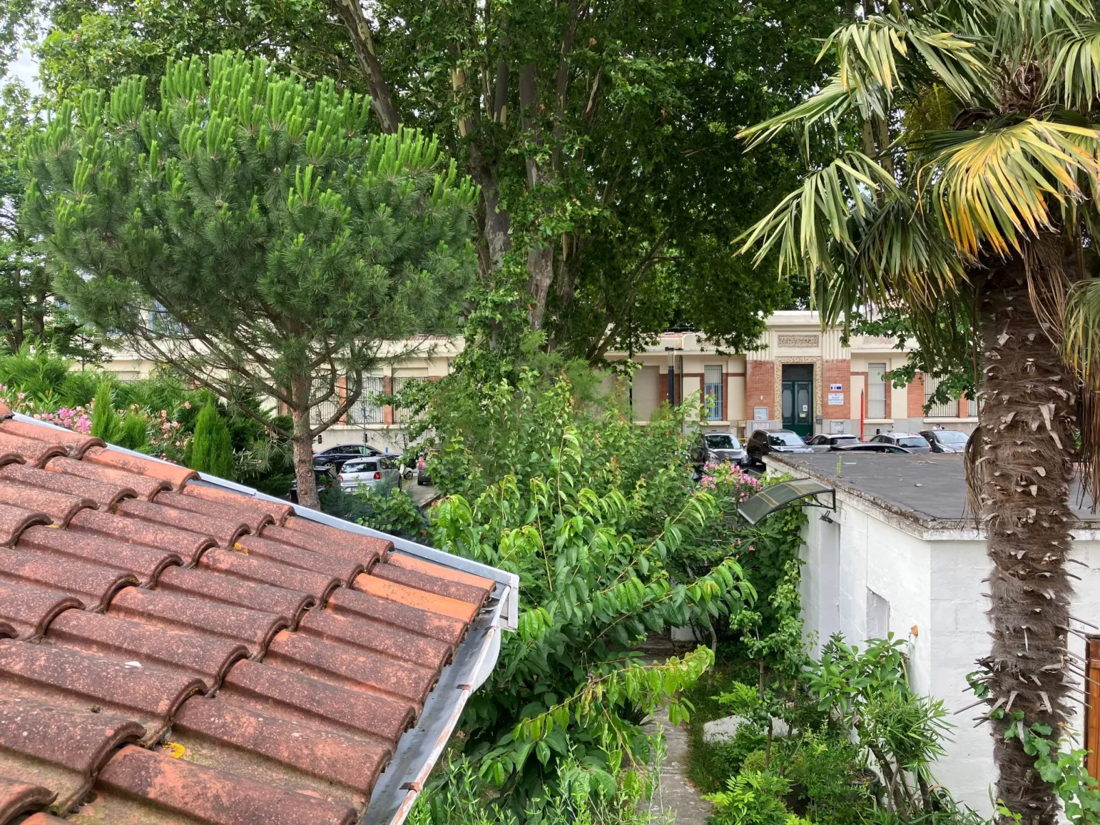 Ferienzimmer "Toulousaine arborée" (Toulouse mit Bäumen) - Draußen